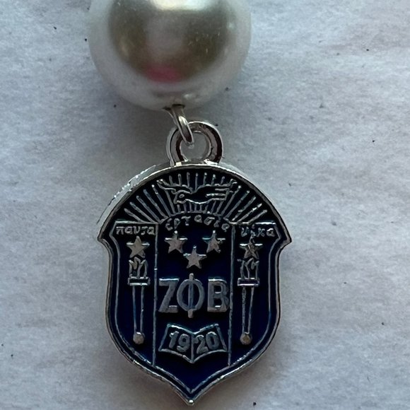 Zeta Phi Beta Pearl Shield Earrings - Picture 3 of 8